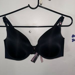 COPY - NWTs Victoria Secret Bra